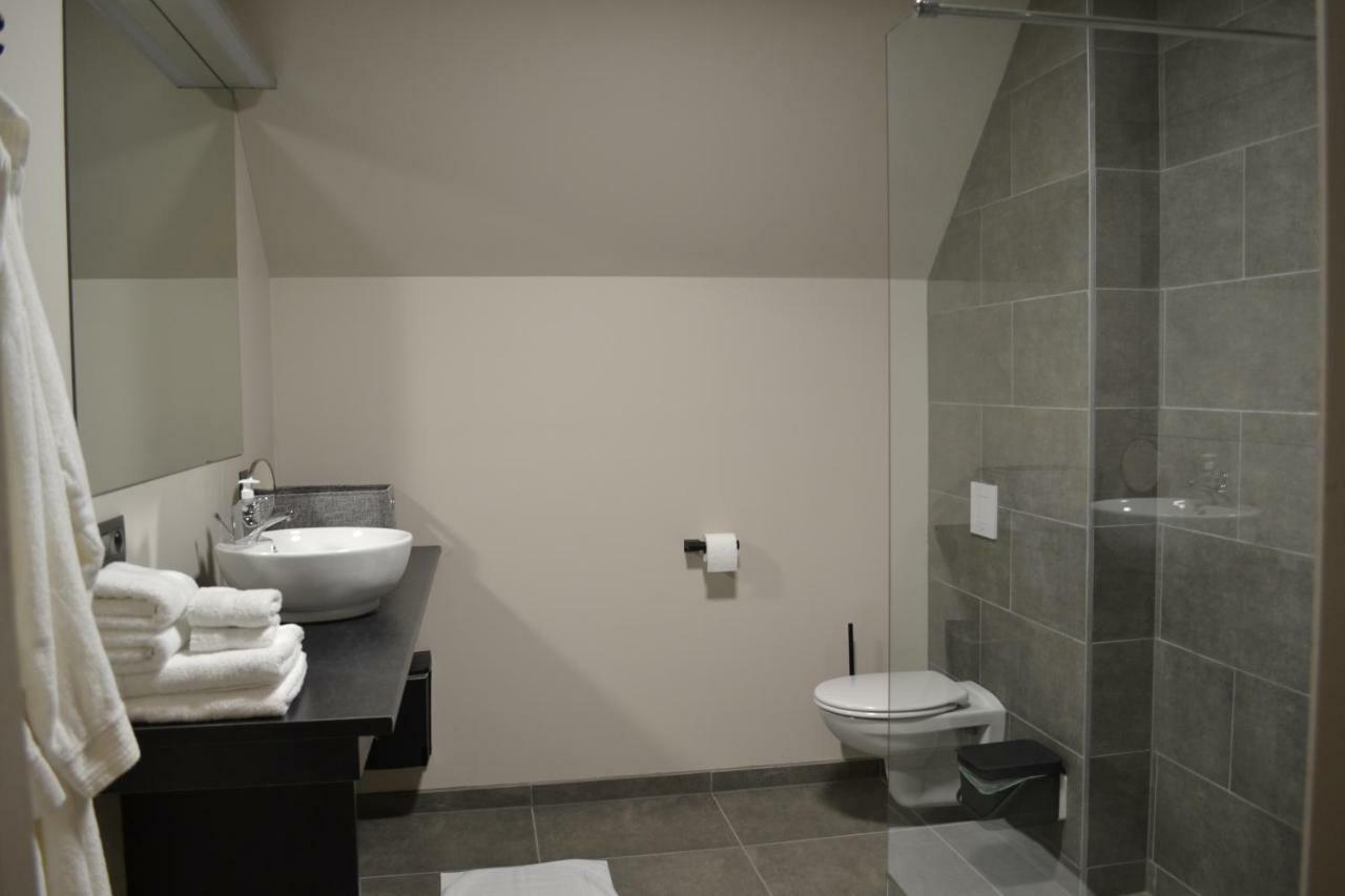 B&B Allegambe'S Goed Aartrijke Exteriör bild