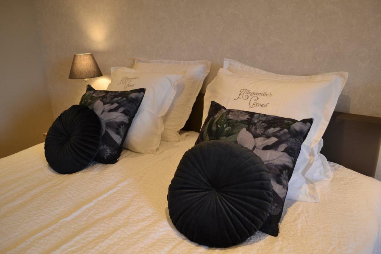 B&B Allegambe'S Goed Aartrijke Exteriör bild